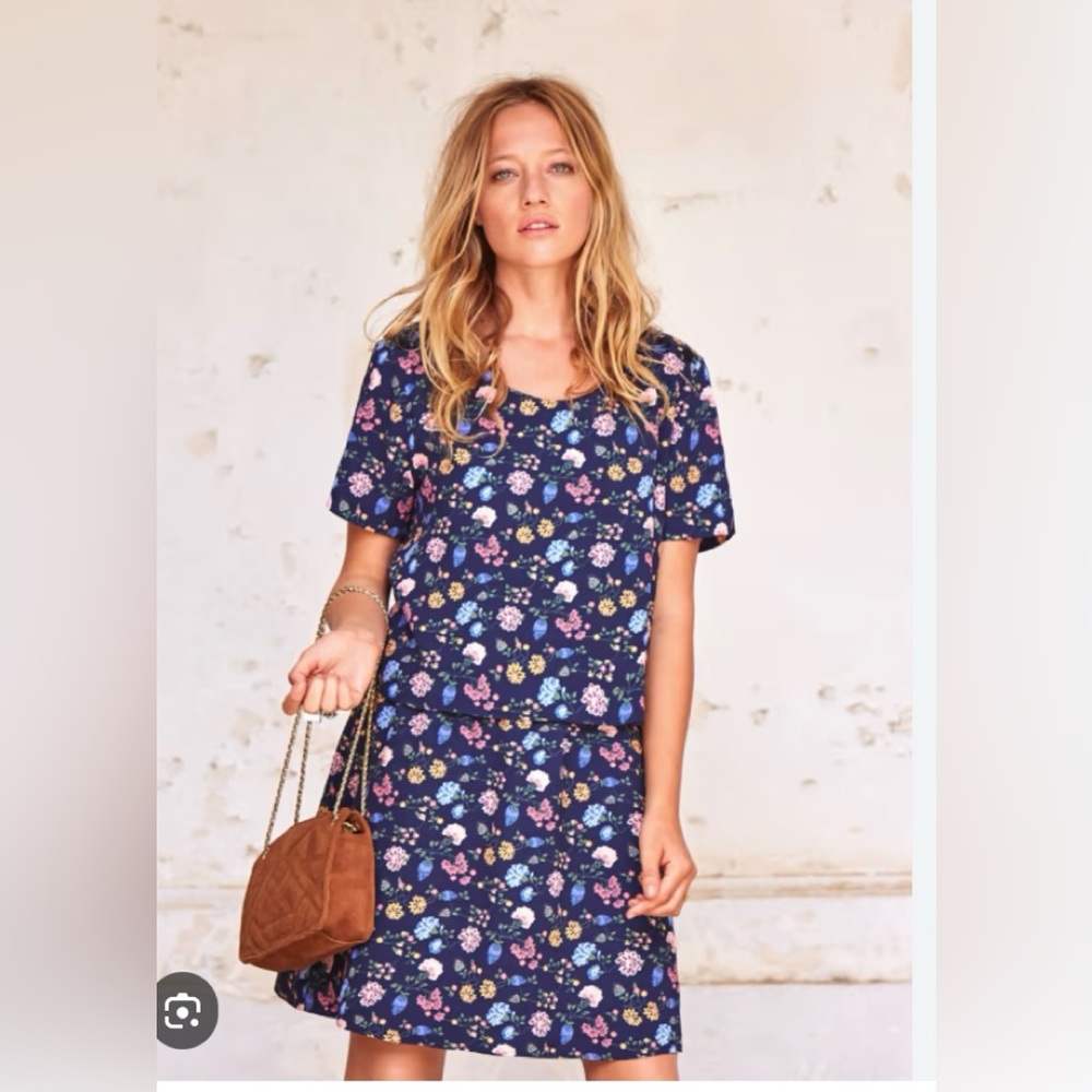 Sézane Navy Floral Mini Dress